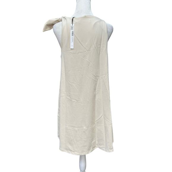 Susana Monaco Size Medium Knot Shoulder Trapeze Swing Dress Blanched Almond NWT - Picture 4 of 7